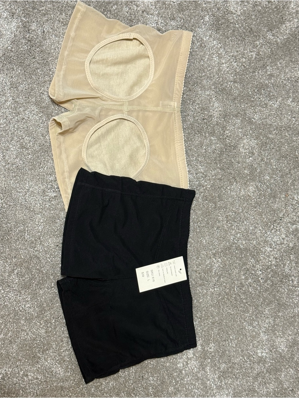 Seamless High-Waist Shaping Shorts - Black & Nude